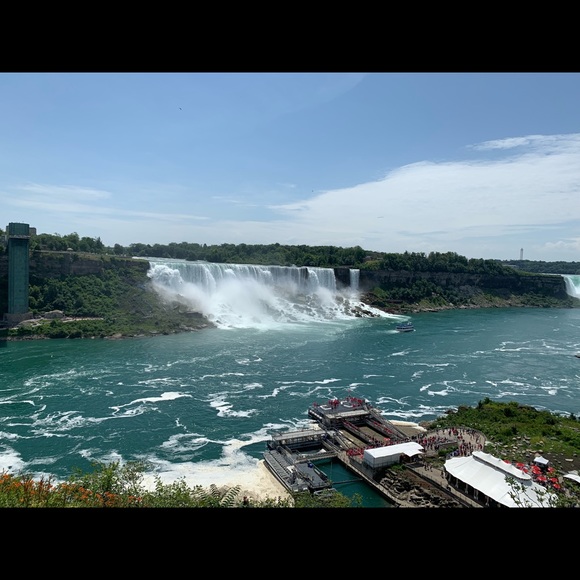 Meet your Posher, Melita - Picture 1 of 1